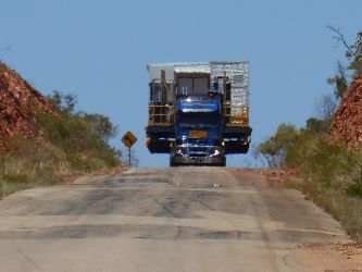 switchroom-on-truck-2